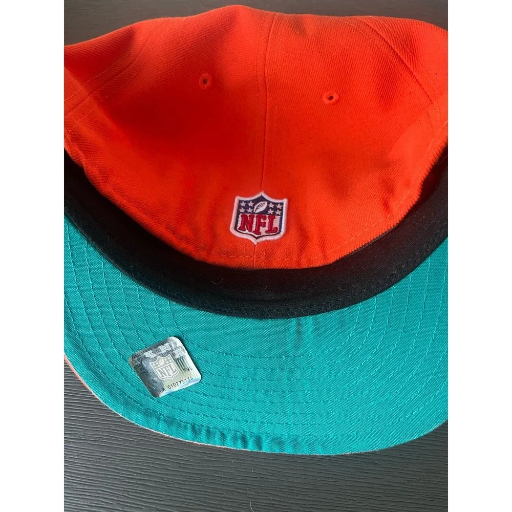 Miami Dolphins Hat Cap Fitted Mens 7 1/4 Orange NFL Football 59FIFTY New Era NWT